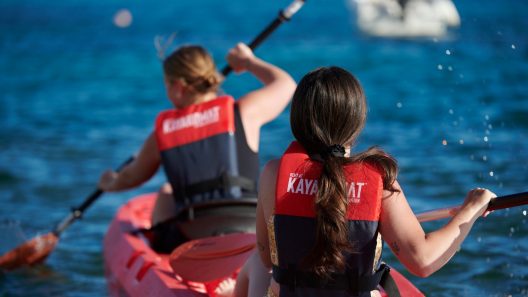 Coutras : Kayakomat, un distributeur automatique de kayak et paddle à disposition du public