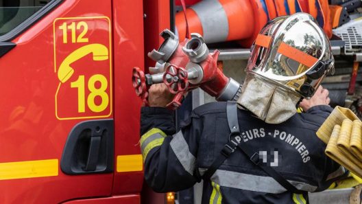 Parempuyre incendie d'une habitation près de Bordeaux