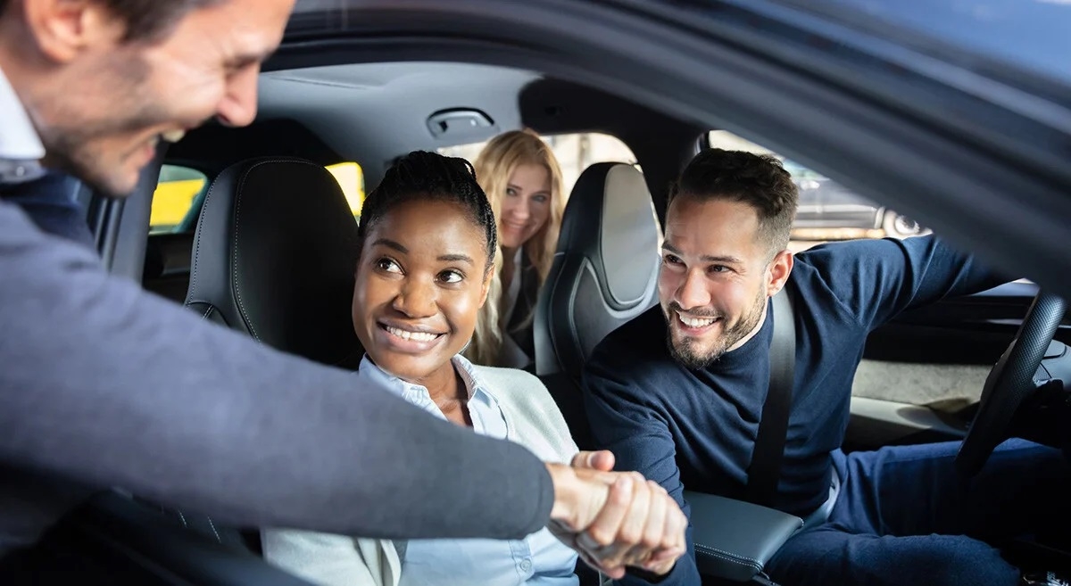 RD216 extension d’un parking de covoiturage et aménagement d’un arrêt de bus à Mios