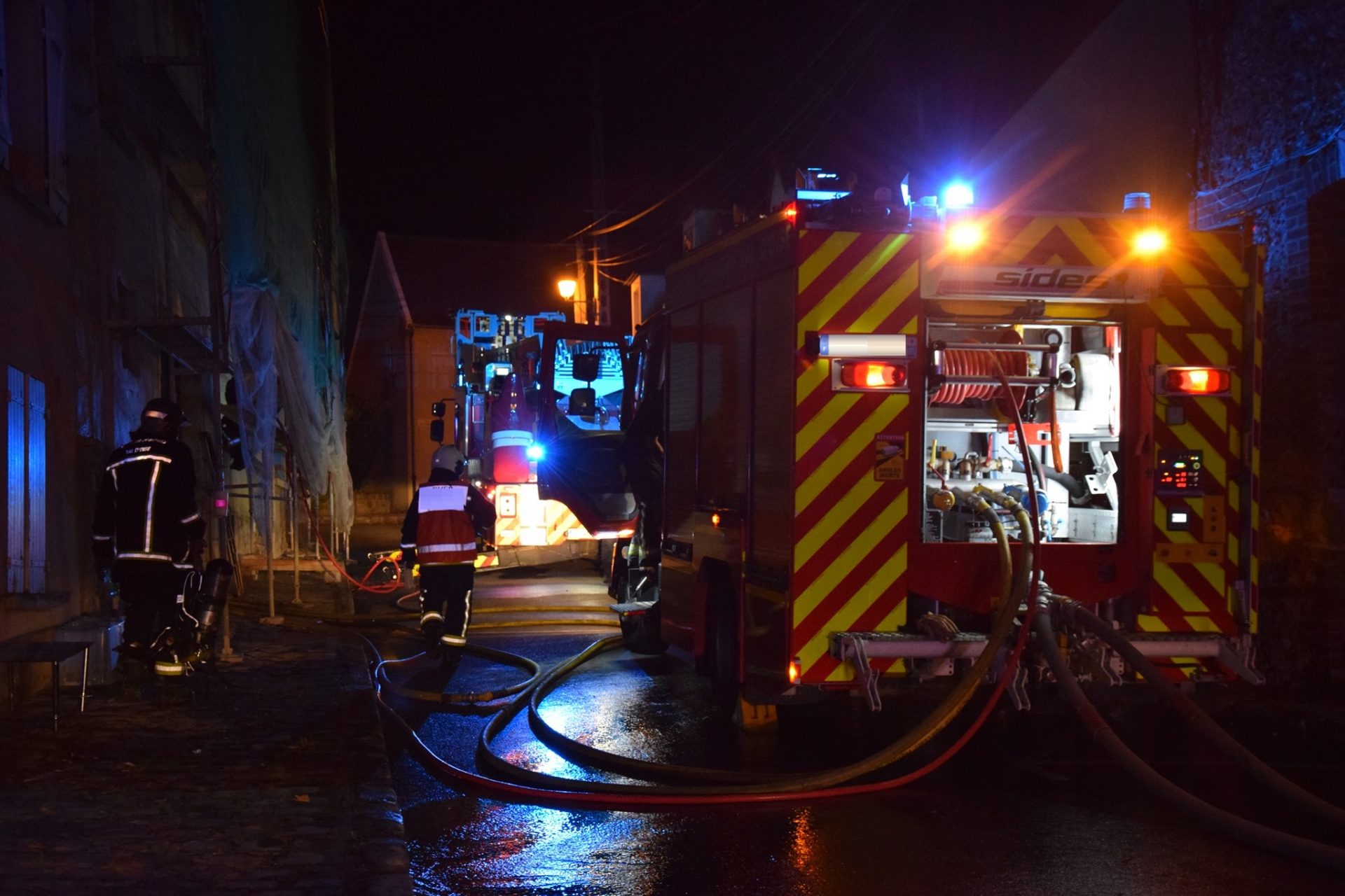 Bordeaux : un important incendie en centre-ville vers Fondaudège