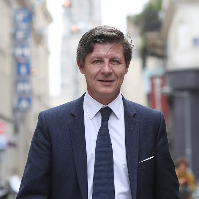 mort de Nicolas Florian, Ancien maire Bordeaux, Décès Nicolas Florian, Politique Bordeaux, Accident vasculaire cérébral, Hommage Nicolas Florian, Bordeaux actualité, Mort ancien maire, Figure politique Bordeaux, Décès homme politique,