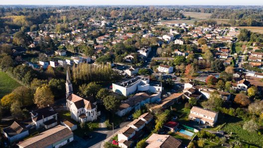 Gironde : Signature d’une nouvelle convention d’aménagement d’école à Salleboeuf