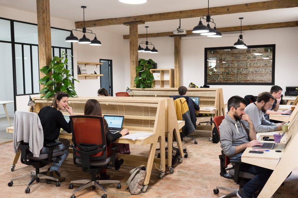 Bordeaux : découvrez les espaces de coworking idéaux pour travailler et créer