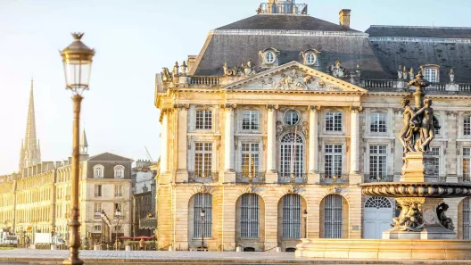 Immobilier à Bordeaux : une dynamique contrastée en février 2025