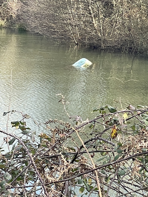 Lacs de Parempuyre : une décharge à ciel ouvert aux portes de Bordeaux