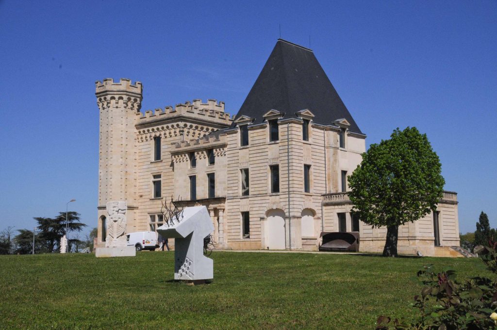 Le château de Lormont : ombres médiévales et grandeur princière, qui était le Prince Noir?