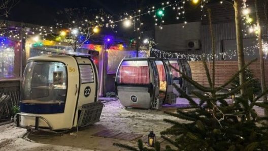 Pitchoun’ : la guinguette bordelaise qui se métamorphose en station de ski éphémère