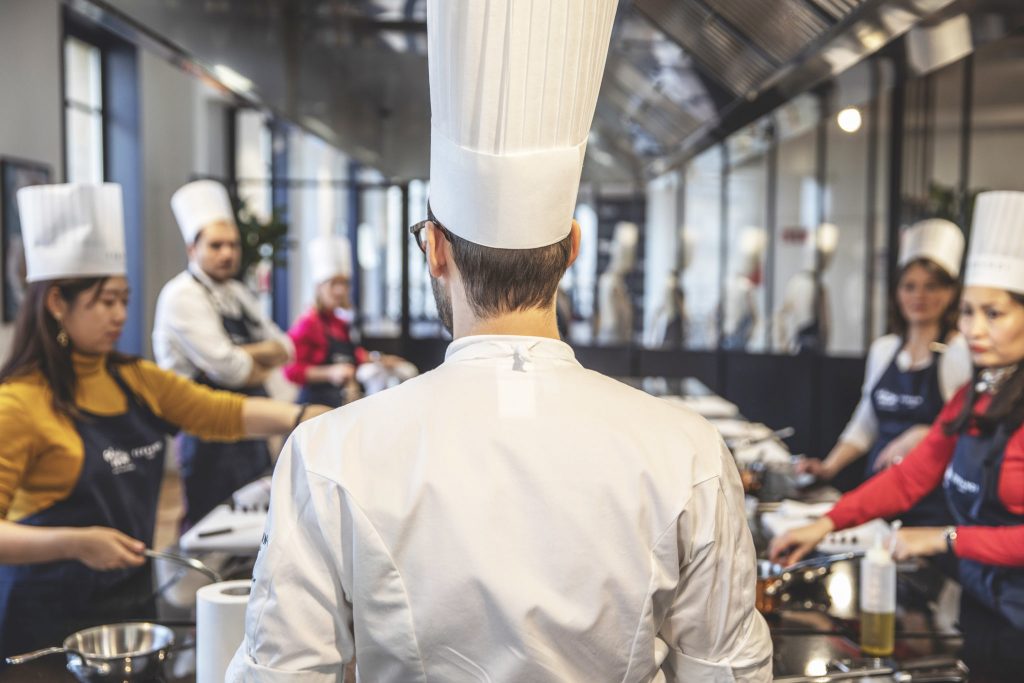 Histoire de Saucer : le restaurant éphémère où les étudiants de FERRANDI subliment la cuisine française