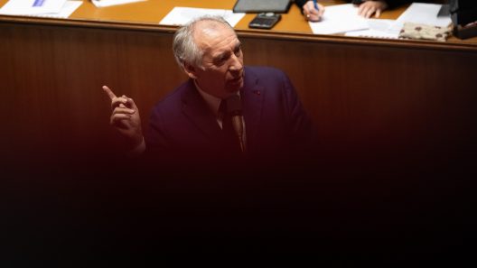 Micro-entrepreneurs : le gouvernement fait marche arrière sur la réforme de la TVA, place à la concertation