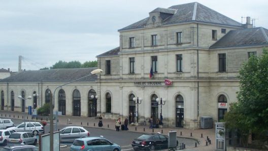 Libourne : une expertise psychiatrique floue retarde le jugement d’une femme en détresse