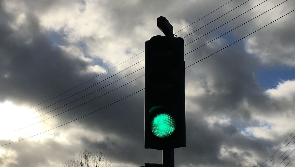 Libourne teste un feu tricolore qui récompense les bons conducteurs