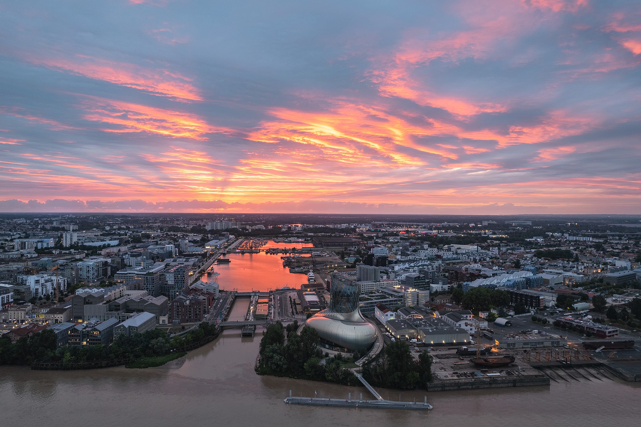 Une nouvelle halle sportive aux Bassins à flot : le basket 3x3 à l'honneur, l'esprit de quartier préservé