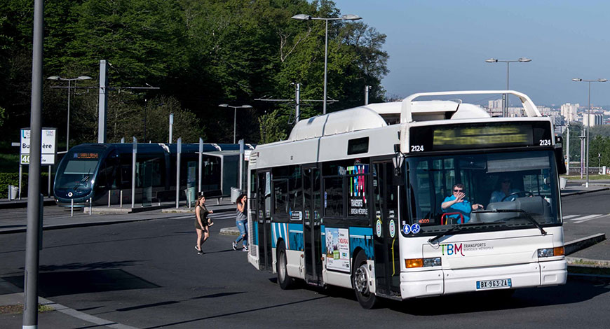 Transports bordelais : le tribunal oblige Bordeaux Métropole à transmettre des documents à Transdev