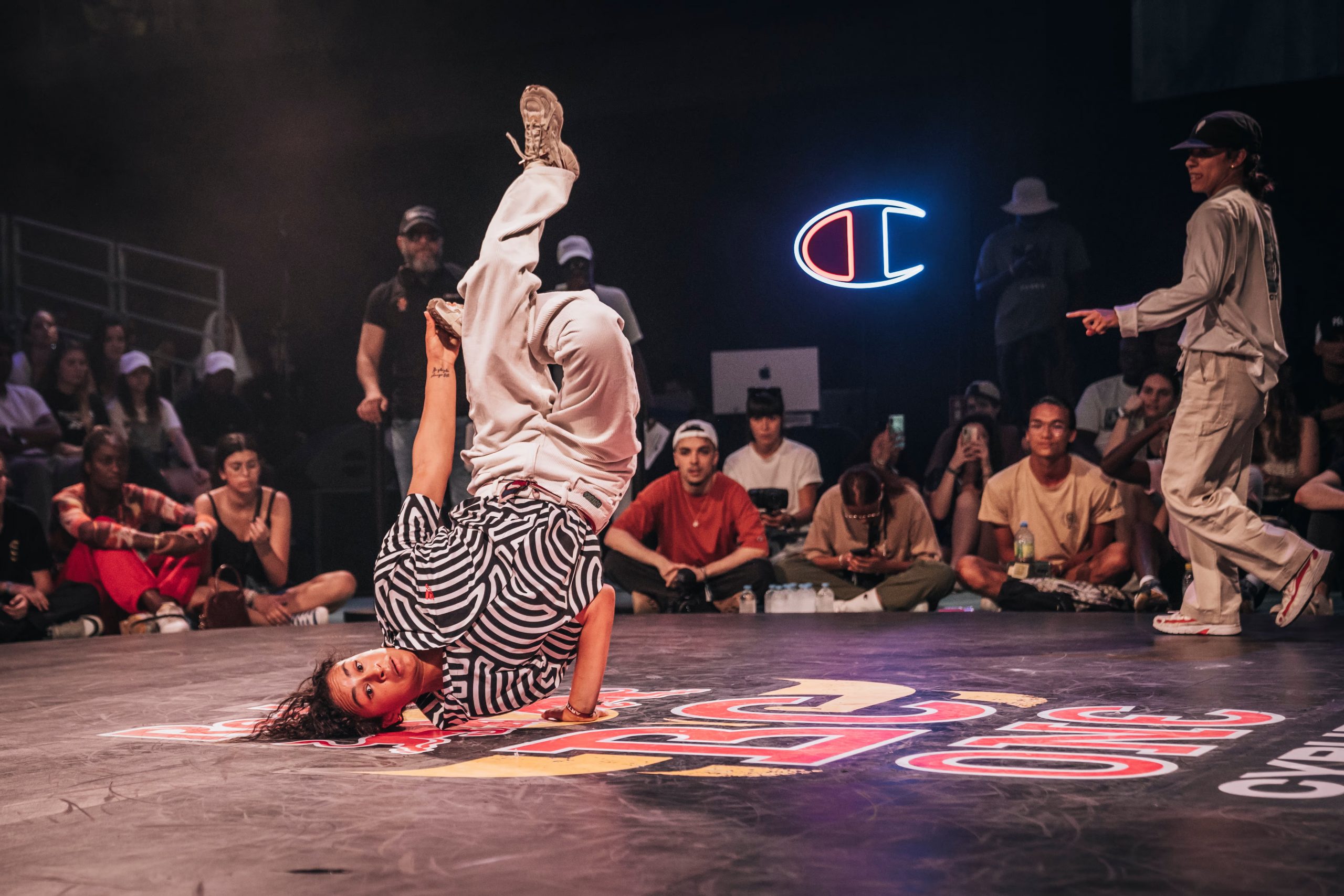 Red Bull BC One débarque à Bordeaux : la crème du breaking français monte sur scène