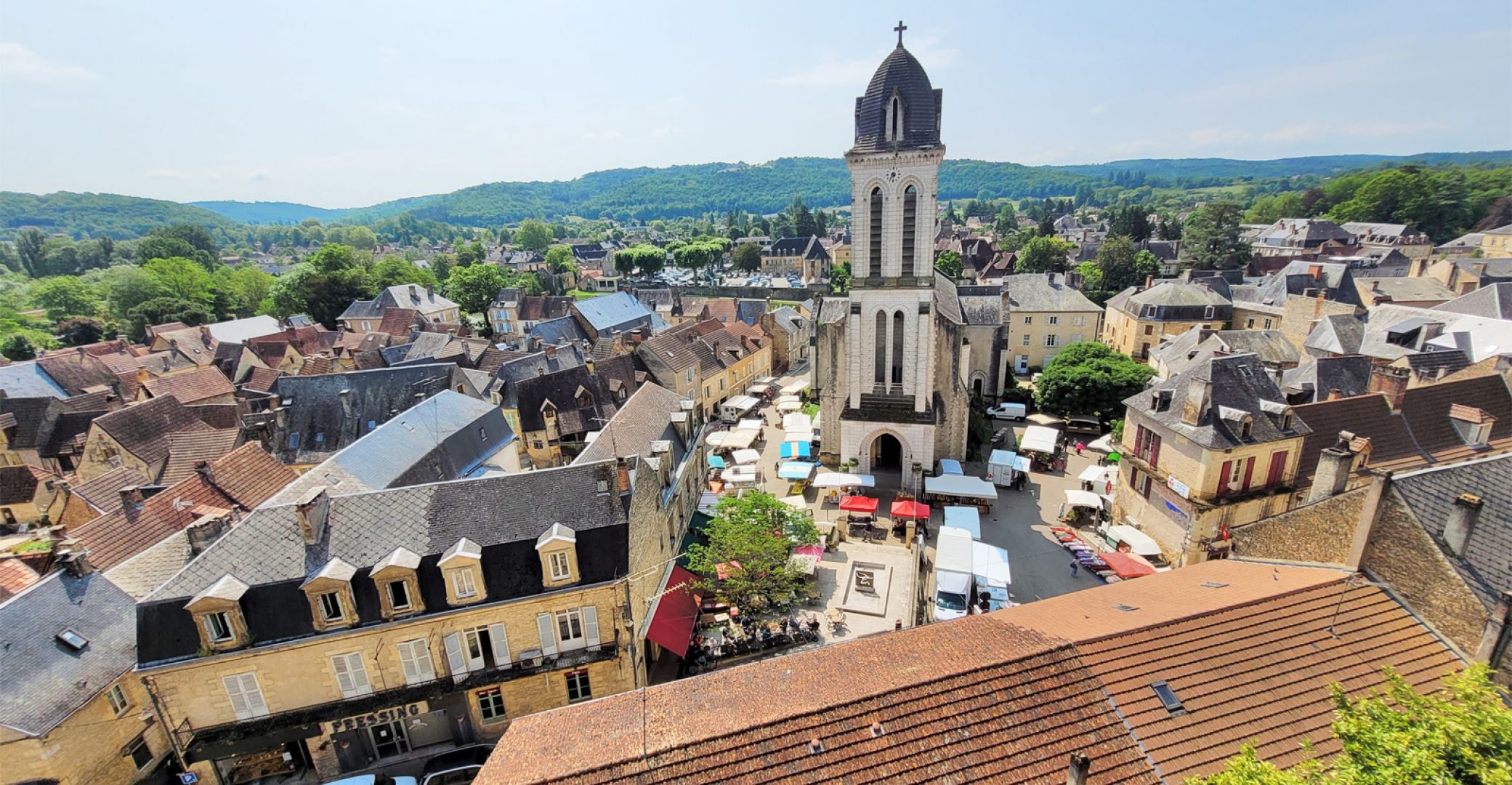 Montignac : la mairie victime d’une escroquerie informatique, 14 000 euros détournés