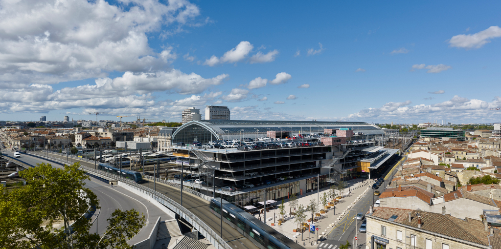 Bordeaux : 150 élèves imaginent la future gare Saint-Jean