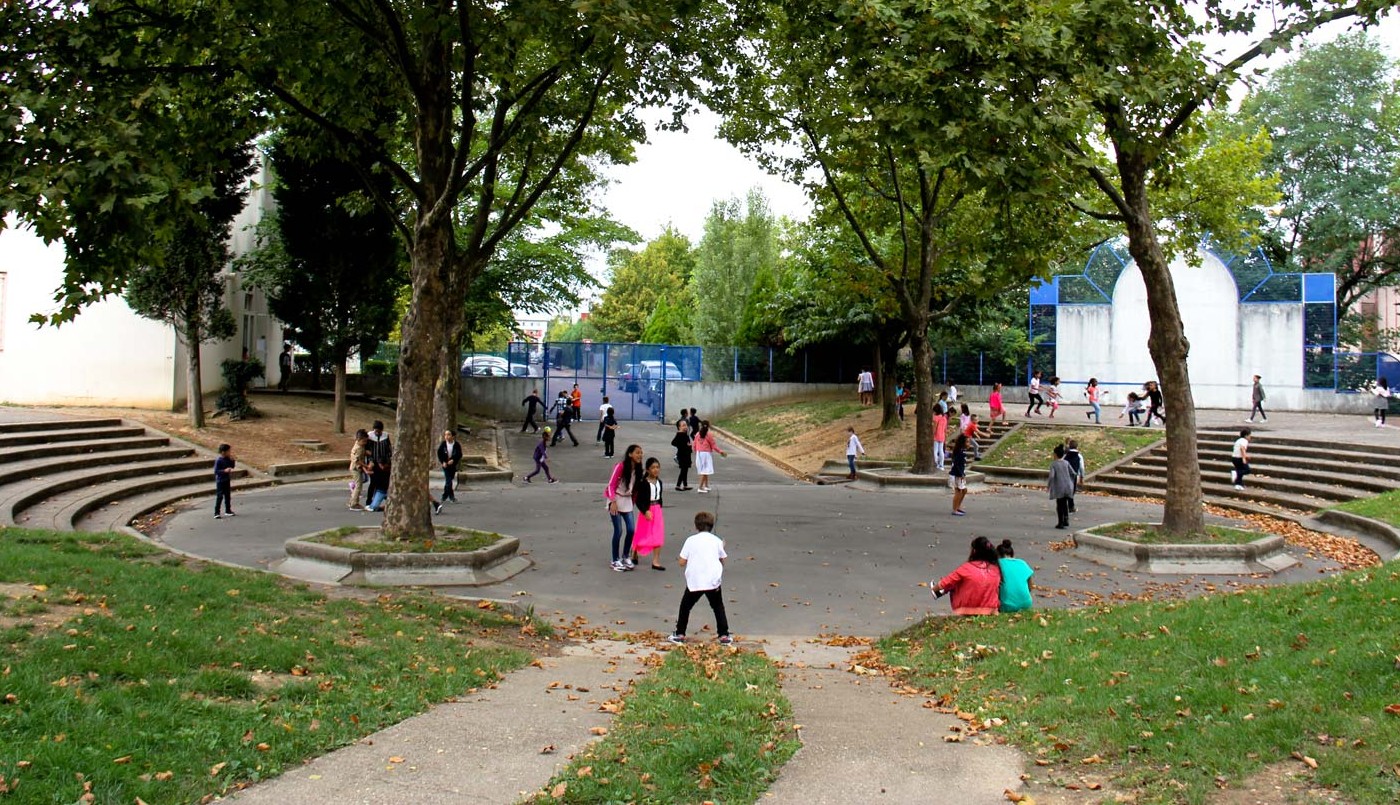 Carte scolaire, fiscalité : la majorité municipale verrouille sa position