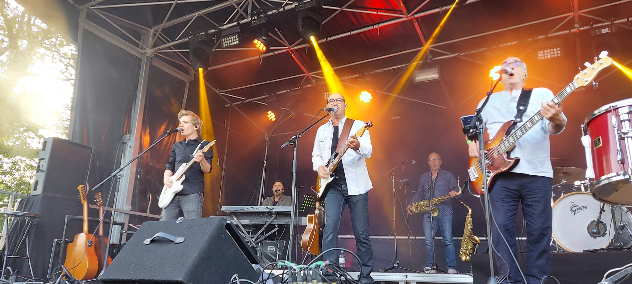 Just For You : un festival engagé à La Ferrière-Béchet, pour adoucir le combat des plus jeunes