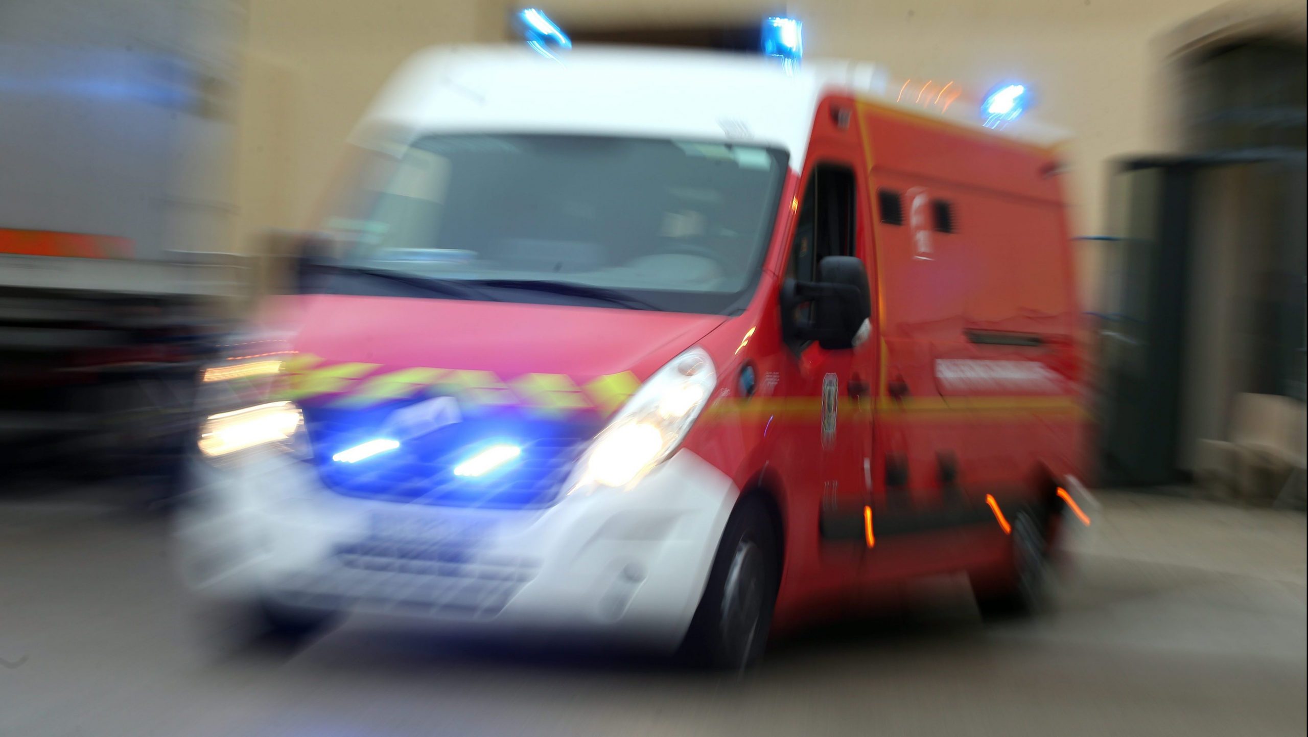 Bordeaux : un homme dans le coma après une bagarre place de la Bourse