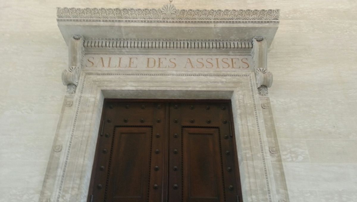 Assises de Dordogne : un photographe girondin reconnu coupable de viols sur mineures