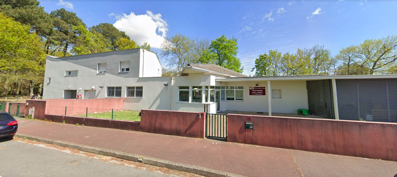 Petits Loriots : les parents dénoncent un manque de solutions et de transparence