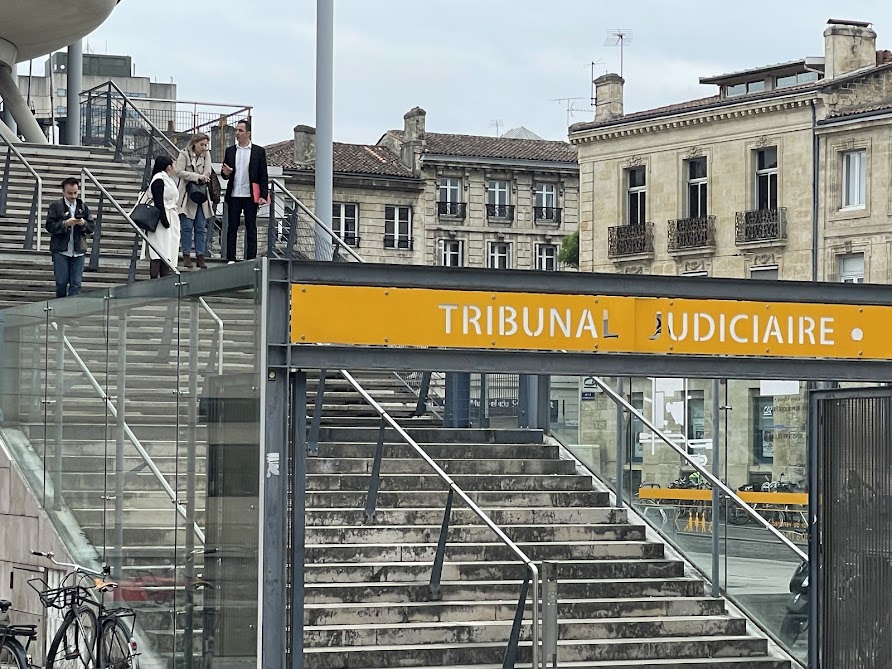 CHU de Bordeaux : trois soignants mis en examen après la mort d’une fillette