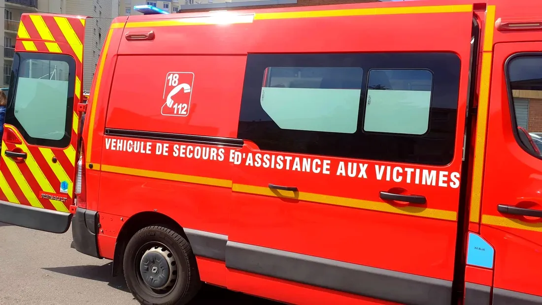 Scooter et voiture se percutent en Médoc : un couple décède