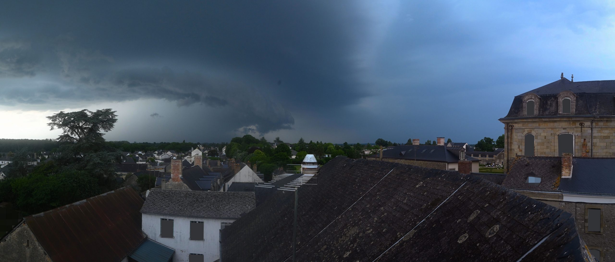 Parempuyre : logements sociaux sous l’eau, des familles relogées après la tempête du 13 juin