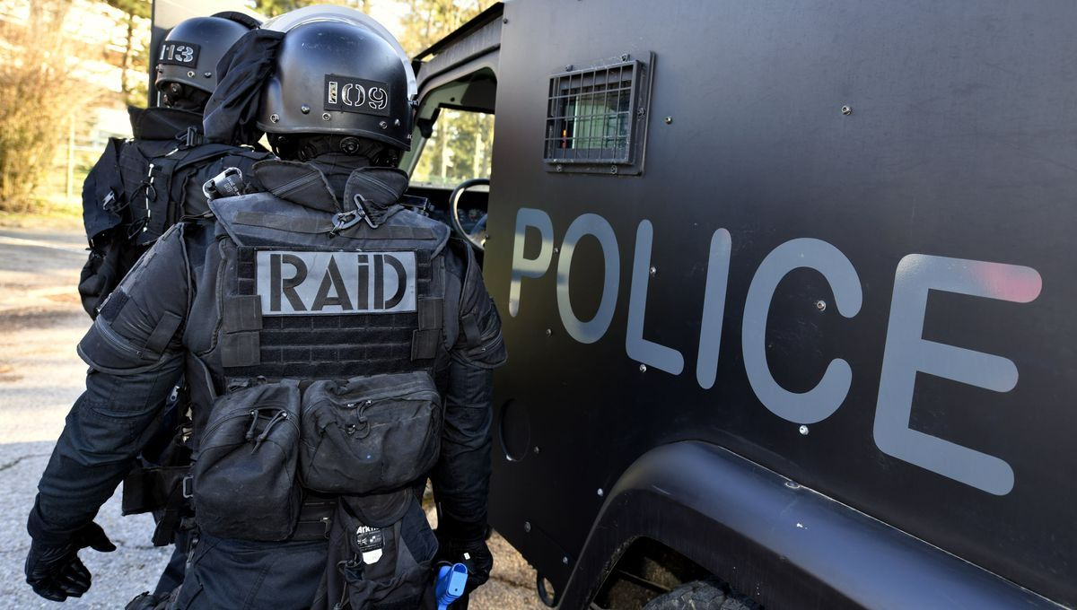 Raid déployé à Bordeaux, l’individu armé reste introuvable