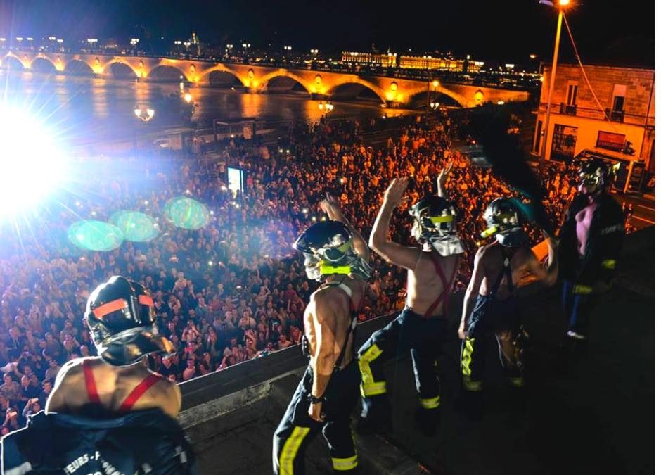 Le bal des pompiers de Bordeaux Bastide retrouve les feux de la rampe