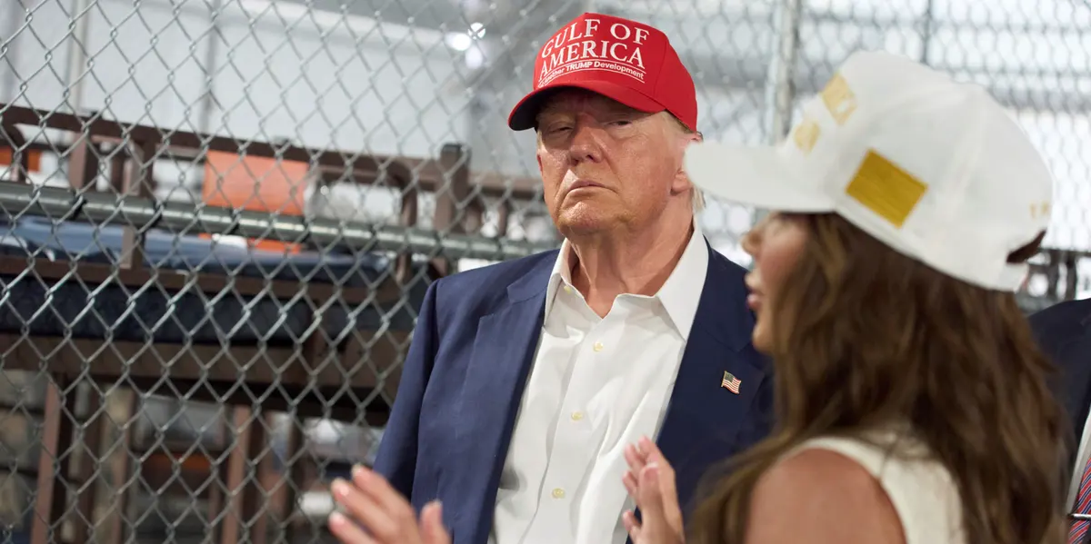 «Alligator Alcatraz» : un centre pour sans-papiers en pleine jungle marécageuse, la nouvelle provocation de Trump