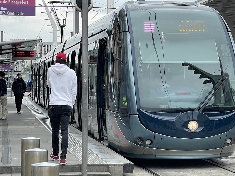 Bordeaux métropole : Delattre et dix maires relancent l’État sur la question sécuritaire