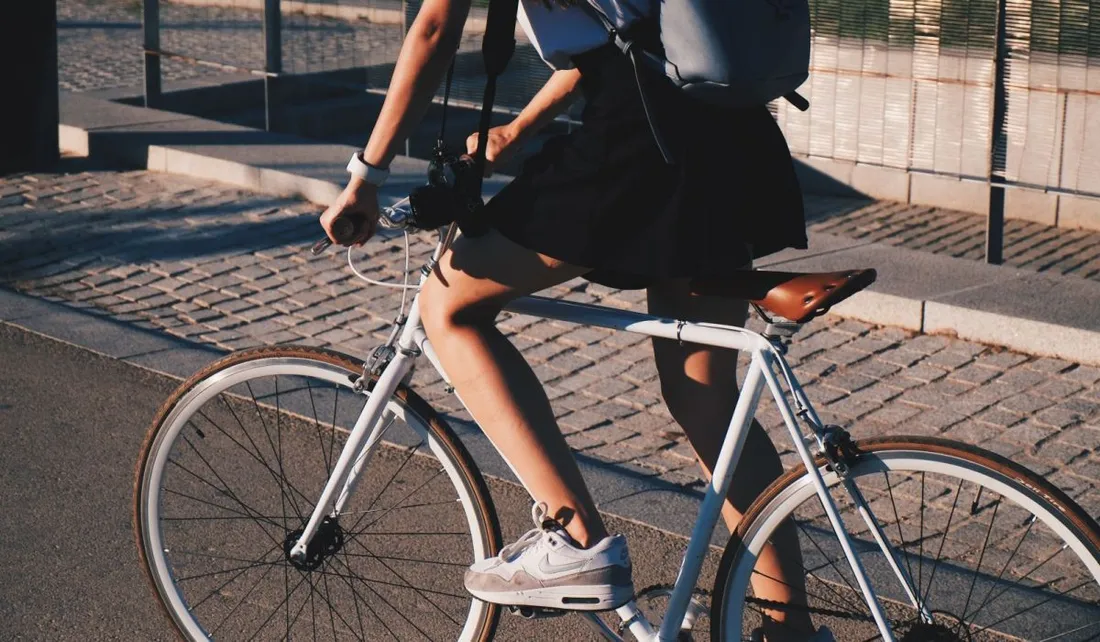 Mobilité douce et énergie verte : des panneaux solaires bientôt au-dessus des cyclistes à Bordeaux ?