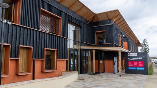 Langon inaugure une Maison des solidarités écoresponsable et innovante