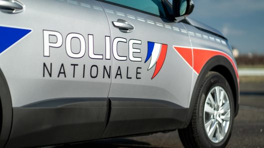 Cycliste tué au Haillan : le conducteur en fuite activement recherché