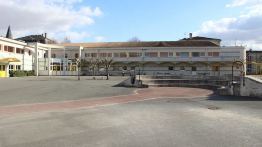 Pauillac : fausse alerte à la bombe au collège Pierre-de-Belleyme, 800 élèves évacués