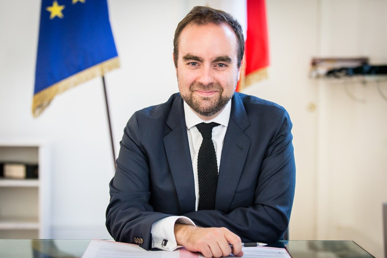 Nomination de Sébastien Lecornu : Emmanuel Macron désigne un fidèle pour diriger Matignon