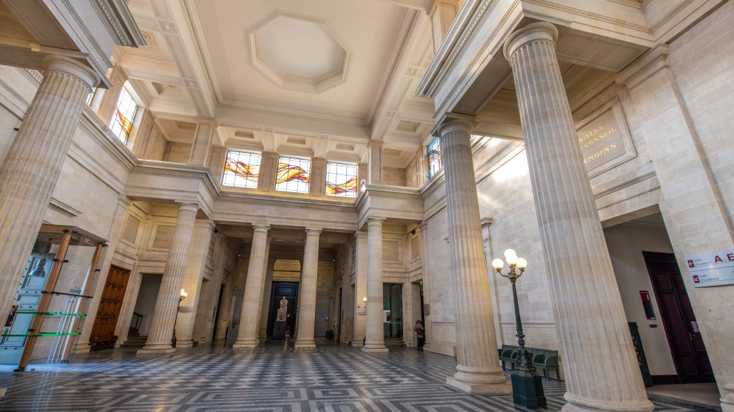 Bordeaux : 15 ans de prison pour un homme coupable d’exploitation sexuelle de mineures