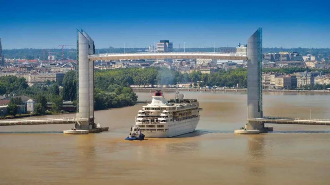 pont Chaban-Delmas à Bordeaux : calendrier des fermetures pour les croisières d’octobre
