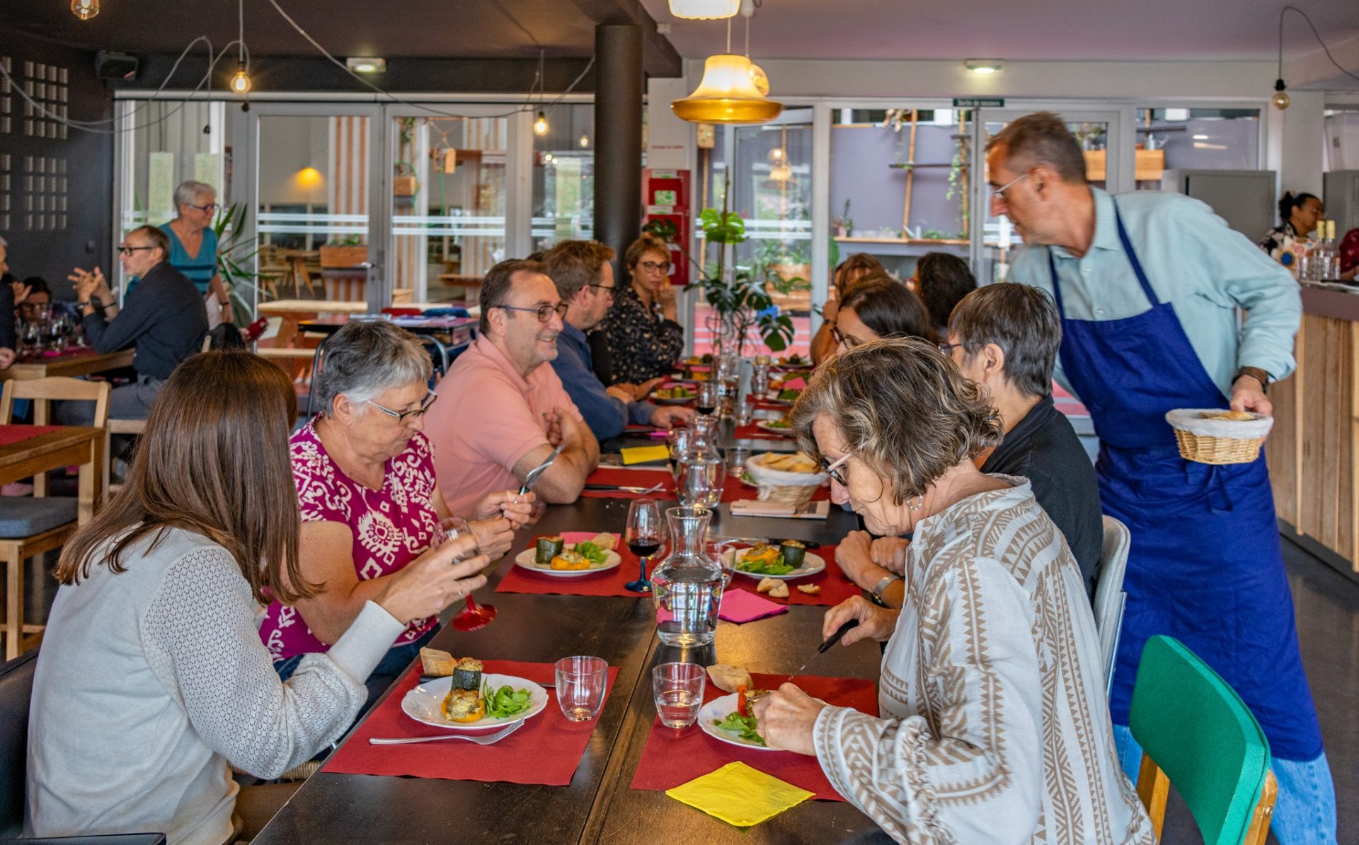 Repas solidaires à Saint-Médard : découvrez Les Saveurs des Jalles