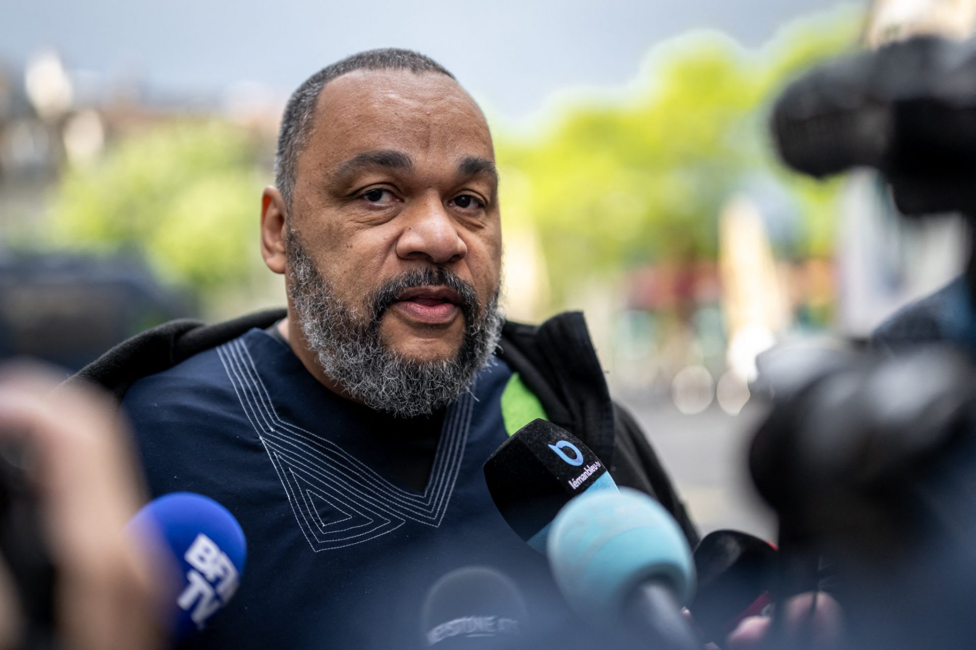 La préfecture de la Gironde bloque la représentation de Dieudonné