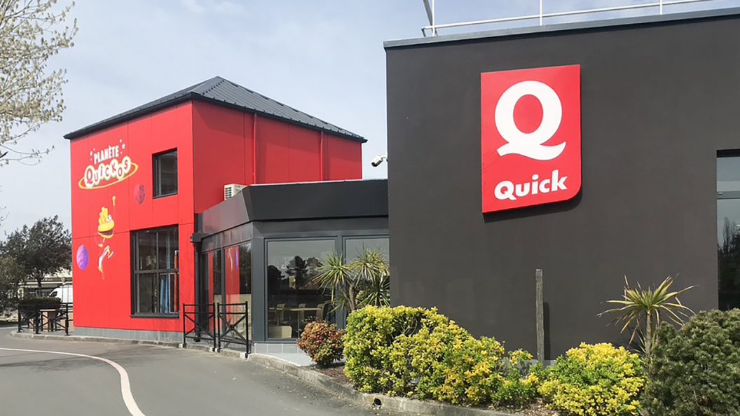 Crise sociale au Quick Mérignac : le personnel en grève face à la nouvelle direction