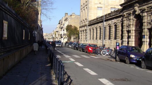 Rue de Saint-Genès : le mystère des effluves d’hydrocarbures persiste
