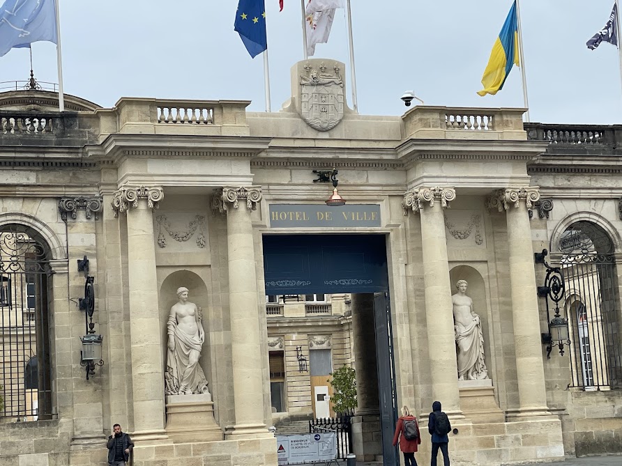 Municipales 2026 à Bordeaux : LFI active sa stratégie pour rassembler la gauche et mobiliser les habitants