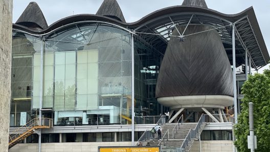 Disparition d’une adolescente : son compagnon soupçonné de proxénétisme