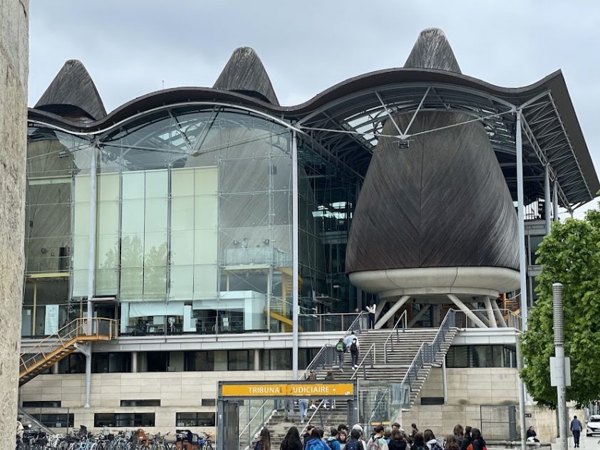 Disparition d’une adolescente : son compagnon soupçonné de proxénétisme