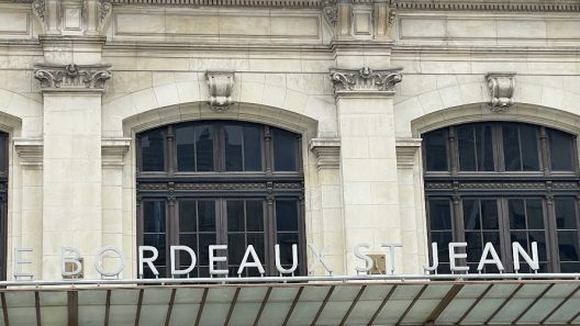 Voies encombrées et pannes : matinée chaotique pour les trains en Gironde et Charente-Maritime