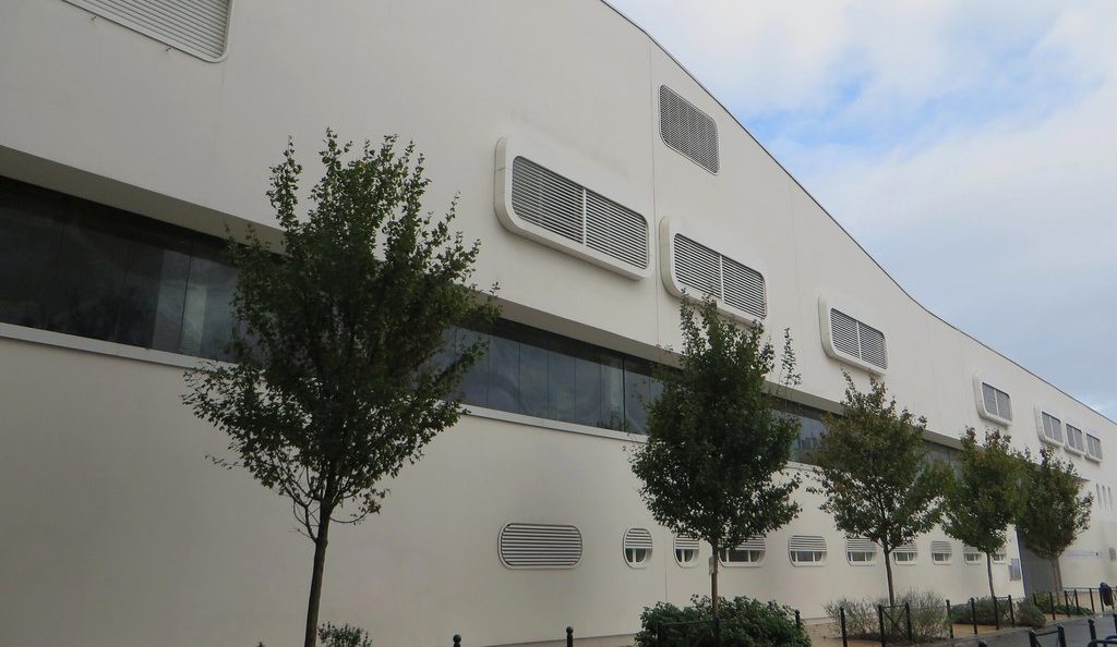 Collège Aliénor-d’Aquitaine : des cours manquent depuis la rentrée, parents et élèves s’inquiètent