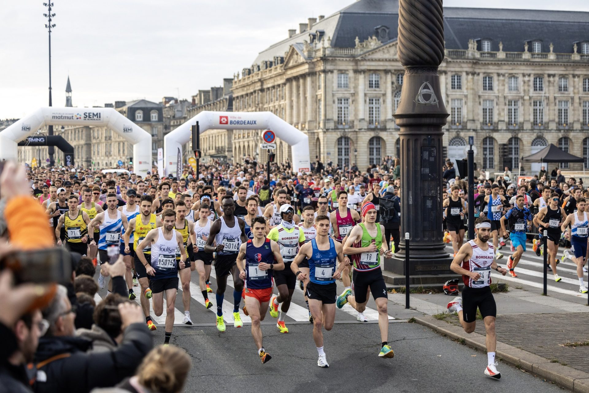 Semi-marathon de Bordeaux : la ville conquise par la fièvre du running