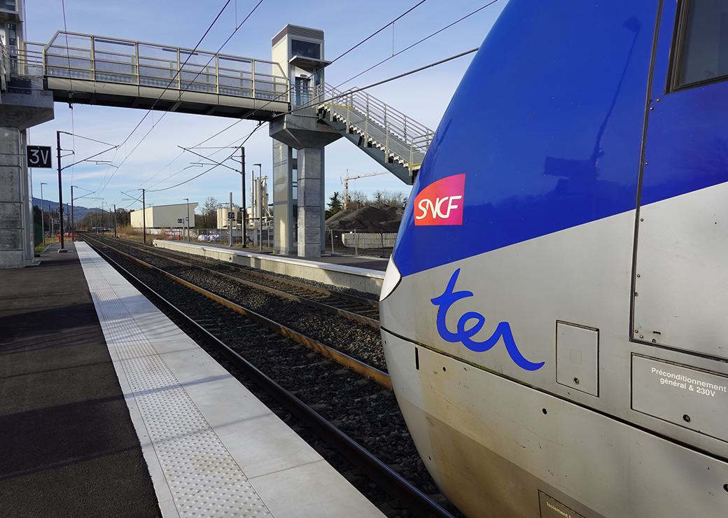 Accident en gare : une piétonne projetée par un train à Bègles